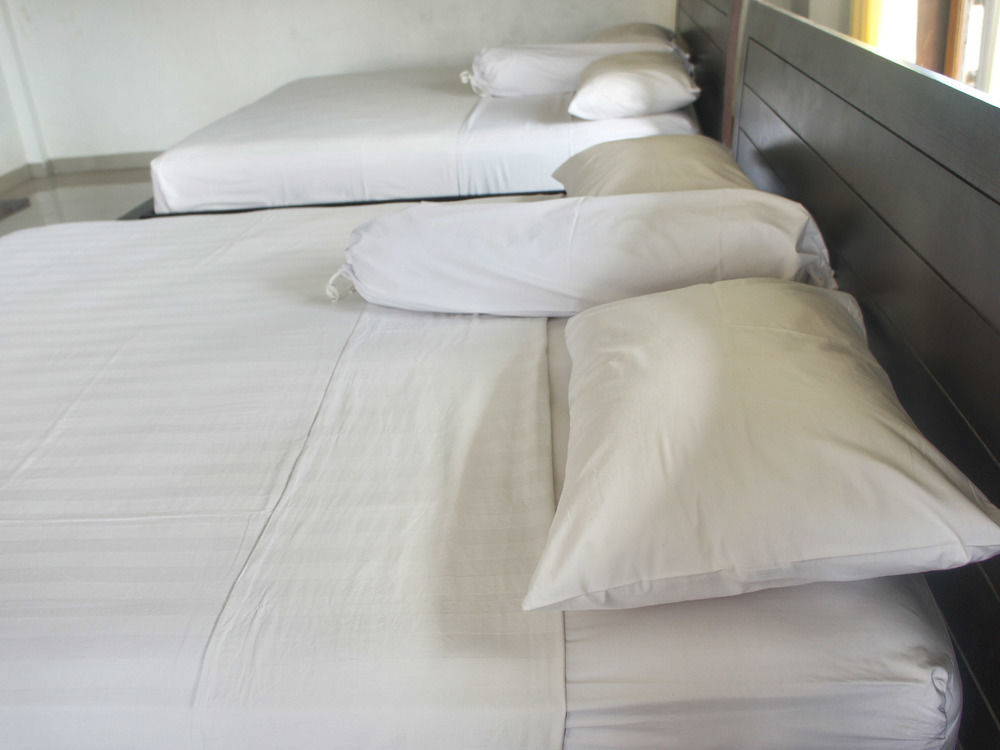 Putu Guest House Canggu  Luaran gambar